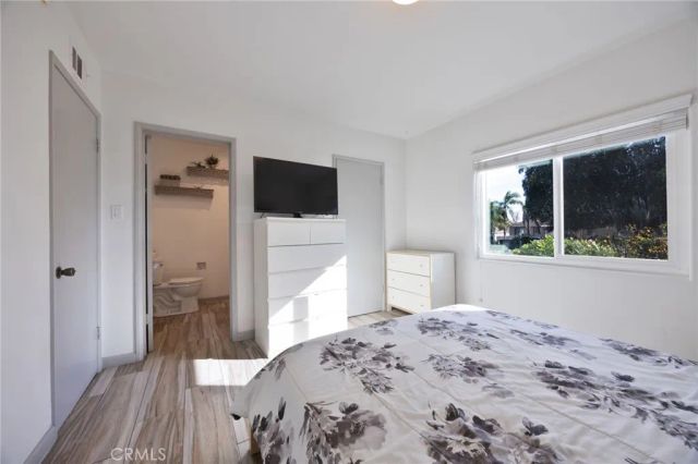 20363 Roscoe, Winnetka, CA 91306