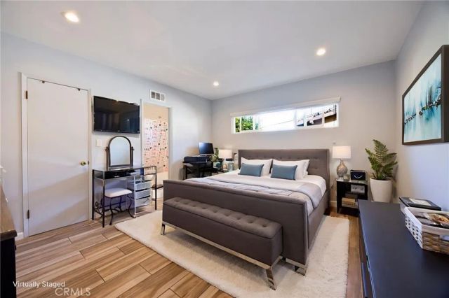 20363 Roscoe, Winnetka, CA 91306