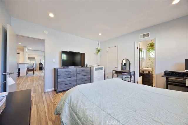 20363 Roscoe, Winnetka, CA 91306