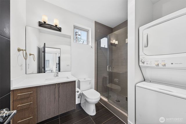 6320 36th Avenue SW, Seattle, WA 98126