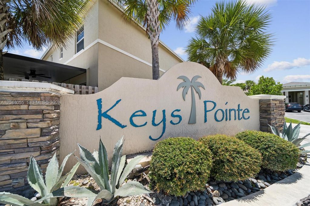 441 NE 4th Lane, Florida City, FL 33034
