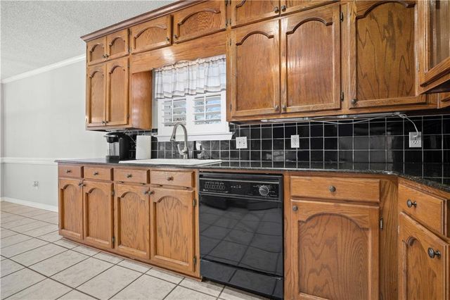 1337 Carson W Road, Mobile, AL 36695