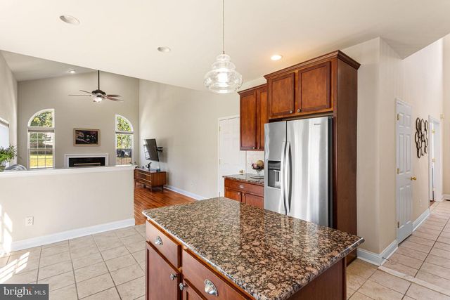 12046 SEWELL RD, Philadelphia, PA 19116