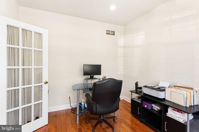 12046 SEWELL RD, Philadelphia, PA 19116