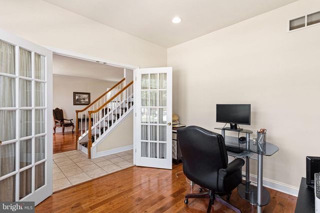 12046 SEWELL RD, Philadelphia, PA 19116