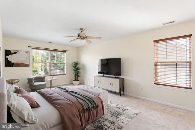 12046 SEWELL RD, Philadelphia, PA 19116