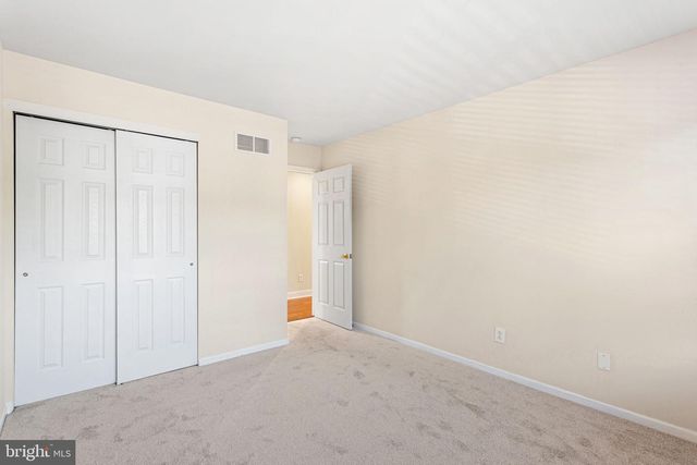 12046 SEWELL RD, Philadelphia, PA 19116