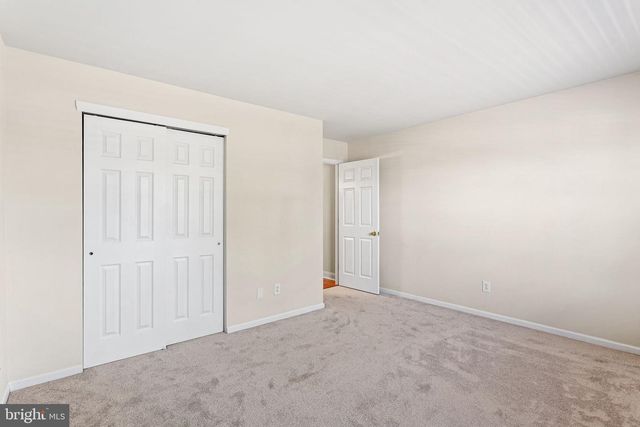 12046 SEWELL RD, Philadelphia, PA 19116