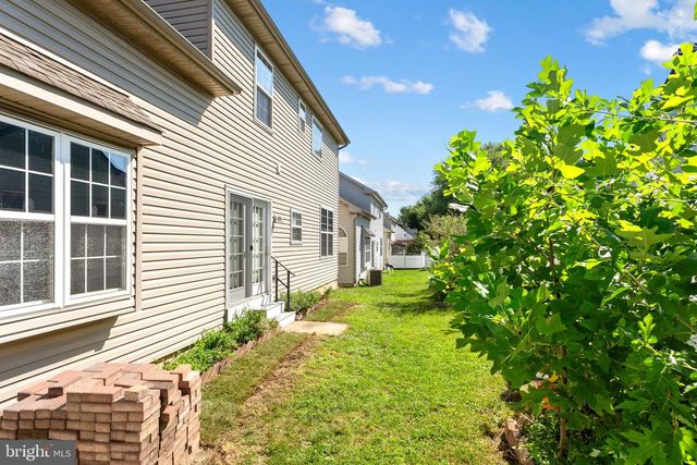 12046 SEWELL RD, Philadelphia, PA 19116
