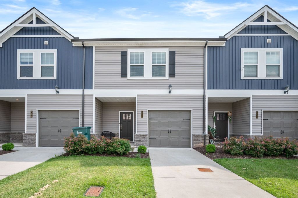 1747 Tahoma Dr, Lebanon, TN 37087