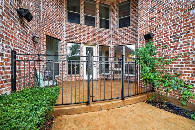 1374 Deer Lake Drive, Frisco, TX 75036