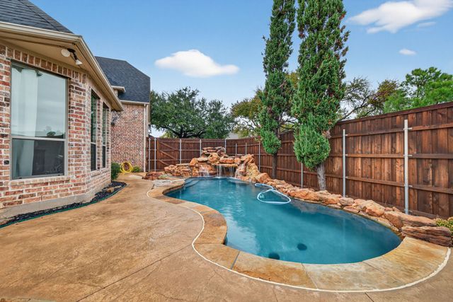 1374 Deer Lake Drive, Frisco, TX 75036