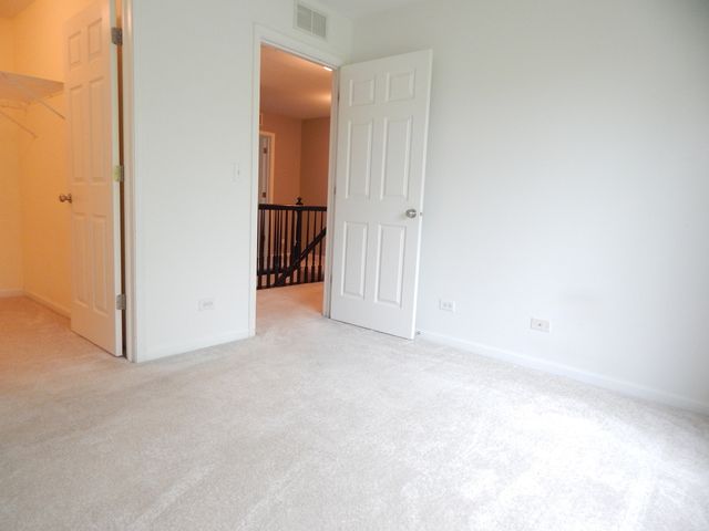 5612 Wildspring Drive, Lake In The Hills, IL 60156