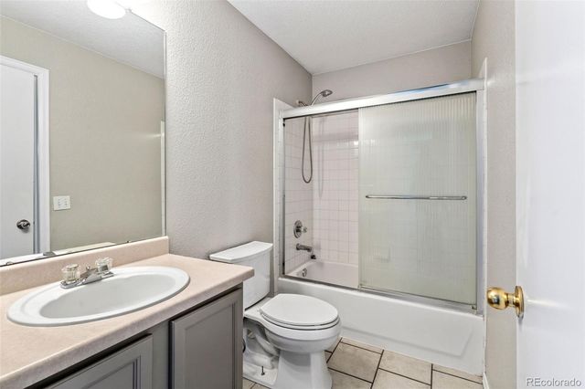 3825 E 94th Avenue, Thornton, CO 80229