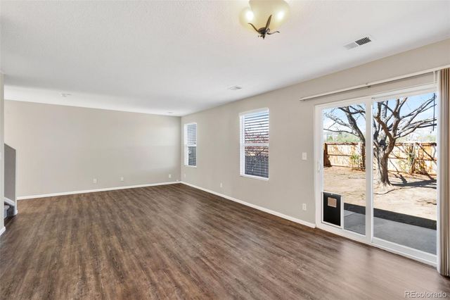 3825 E 94th Avenue, Thornton, CO 80229