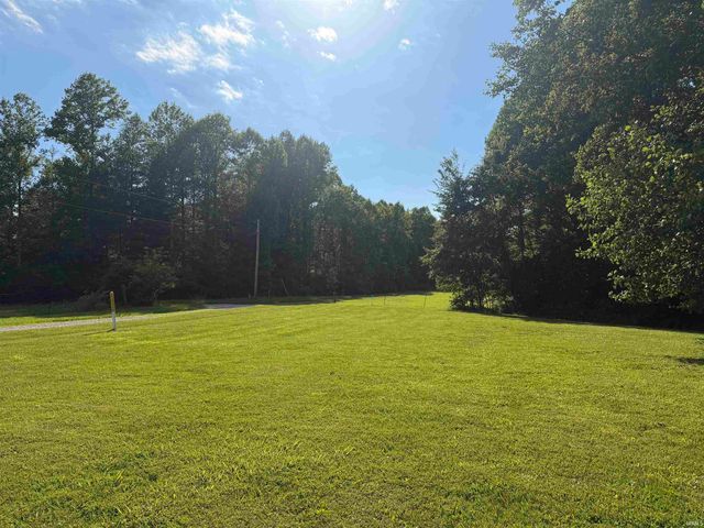 11603 E Blue Jay Court, Springville, IN 47462