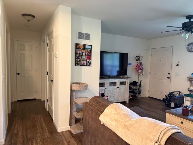 11603 E Blue Jay Court, Springville, IN 47462