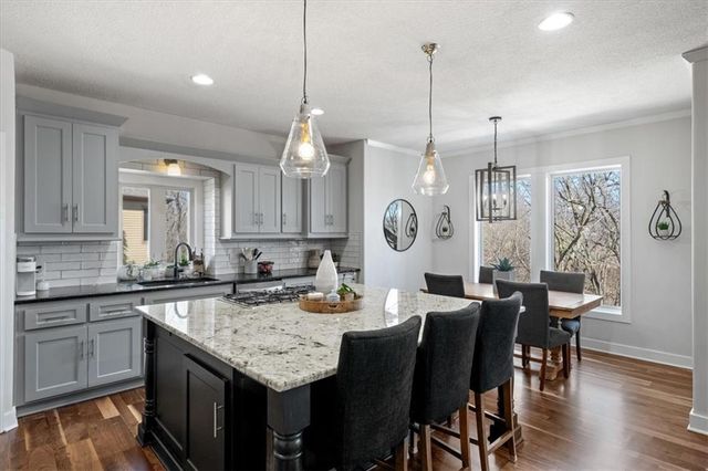 1516 NE 92nd Terrace, Kansas City, MO 64155