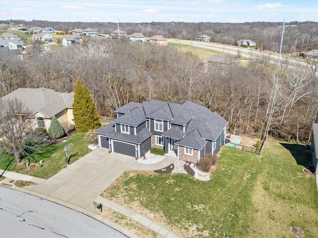 1516 NE 92nd Terrace, Kansas City, MO 64155