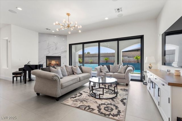 225 Saint Elmo Circle, Las Vegas, NV 89123