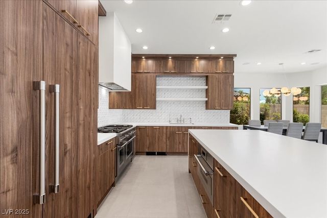 225 Saint Elmo Circle, Las Vegas, NV 89123