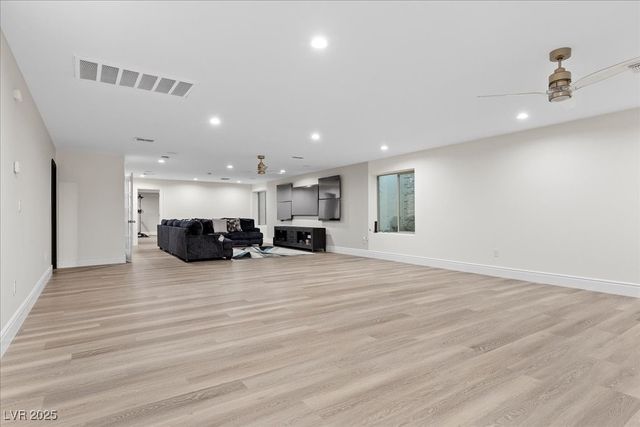 225 Saint Elmo Circle, Las Vegas, NV 89123