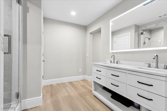 225 Saint Elmo Circle, Las Vegas, NV 89123