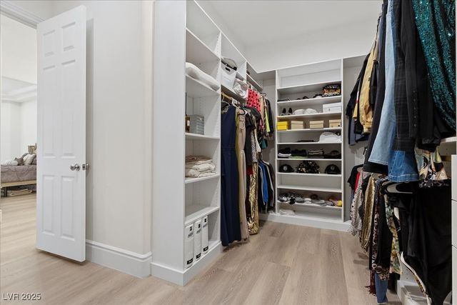 225 Saint Elmo Circle, Las Vegas, NV 89123