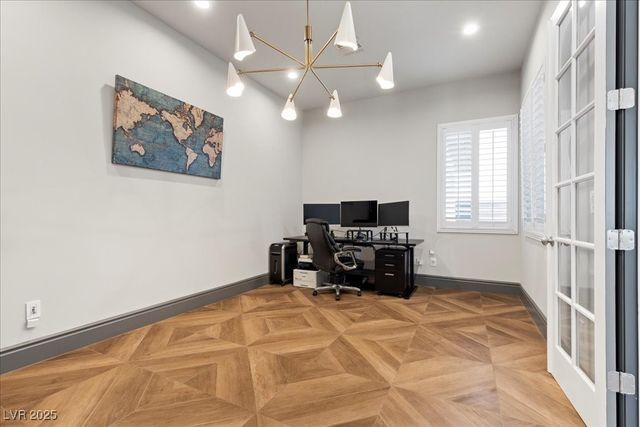 225 Saint Elmo Circle, Las Vegas, NV 89123