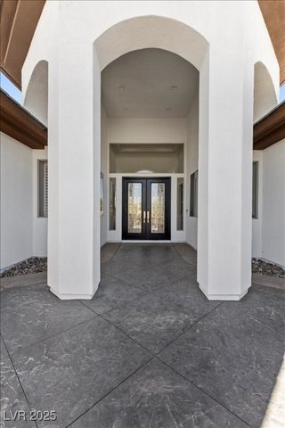 225 Saint Elmo Circle, Las Vegas, NV 89123