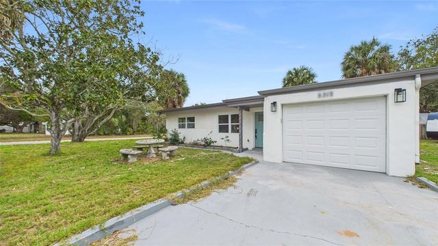 5312 BERKLEY ROAD, New Port Richey, FL 34652