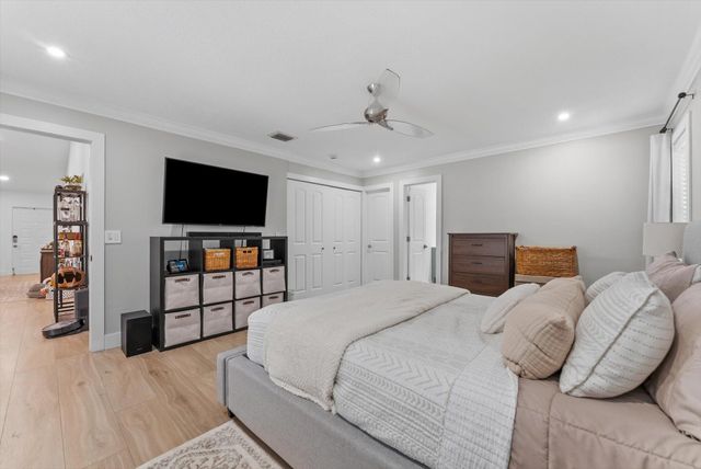1651 NW 106th Way, Coral Springs, FL 33071