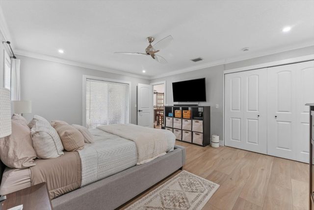 1651 NW 106th Way, Coral Springs, FL 33071