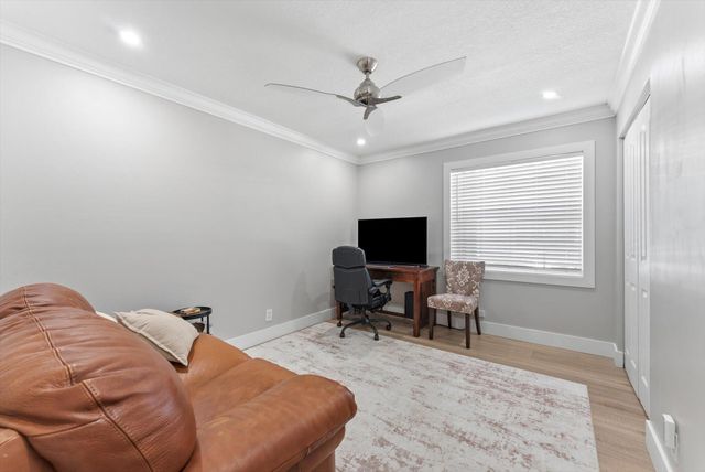 1651 NW 106th Way, Coral Springs, FL 33071