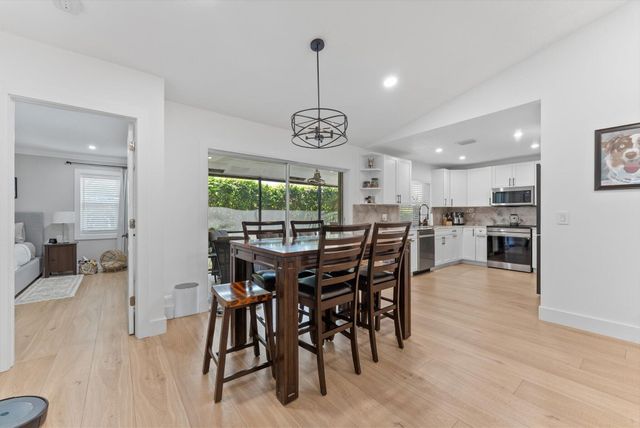 1651 NW 106th Way, Coral Springs, FL 33071