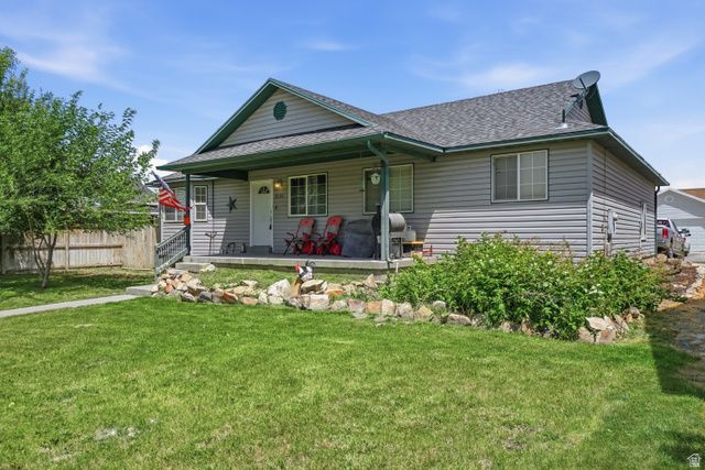 2135 E WHITE PINE RD, Eagle Mountain, UT 84005
