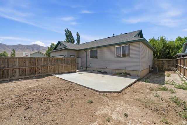 2135 E WHITE PINE RD, Eagle Mountain, UT 84005