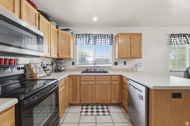 2135 E WHITE PINE RD, Eagle Mountain, UT 84005