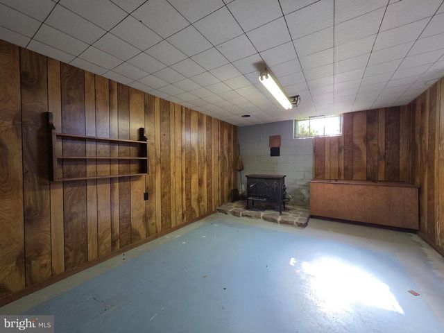 12 W LANCASTER AVE, Denver, PA 17517