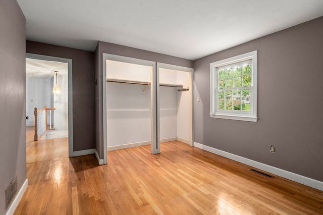 11 Summit Road, Southborough, MA 01772