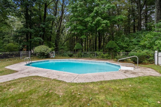 11 Summit Road, Southborough, MA 01772
