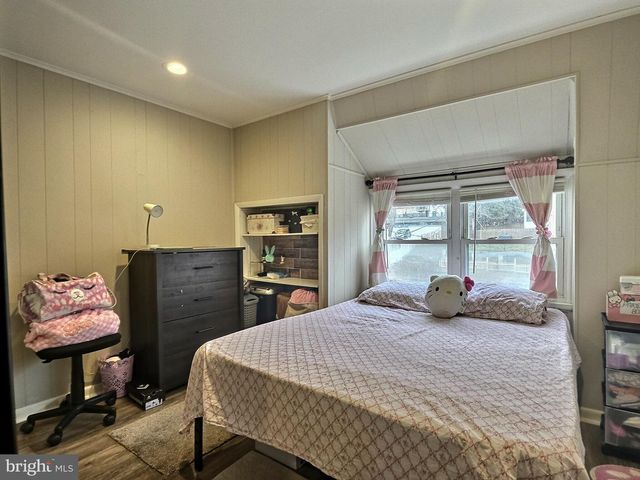 1750 HAAK ST, Reading, PA 19602