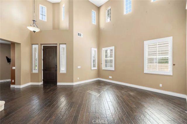 30214 Trois Valley, Murrieta, CA 92563