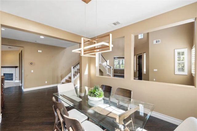 30214 Trois Valley, Murrieta, CA 92563