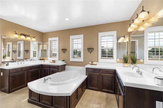 30214 Trois Valley, Murrieta, CA 92563