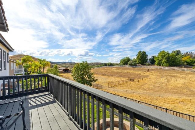 30214 Trois Valley, Murrieta, CA 92563