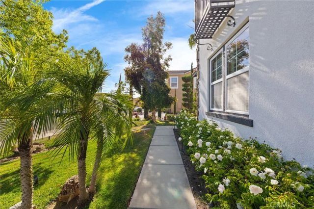 30214 Trois Valley, Murrieta, CA 92563