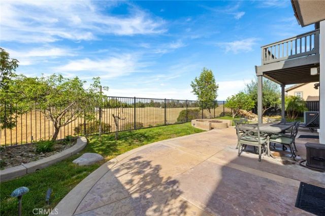 30214 Trois Valley, Murrieta, CA 92563