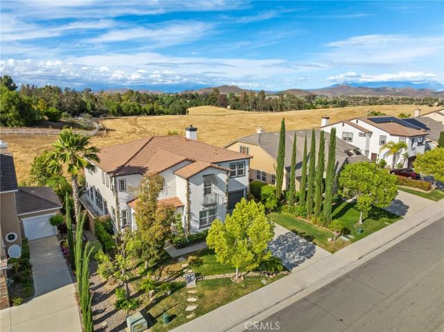 30214 Trois Valley, Murrieta, CA 92563