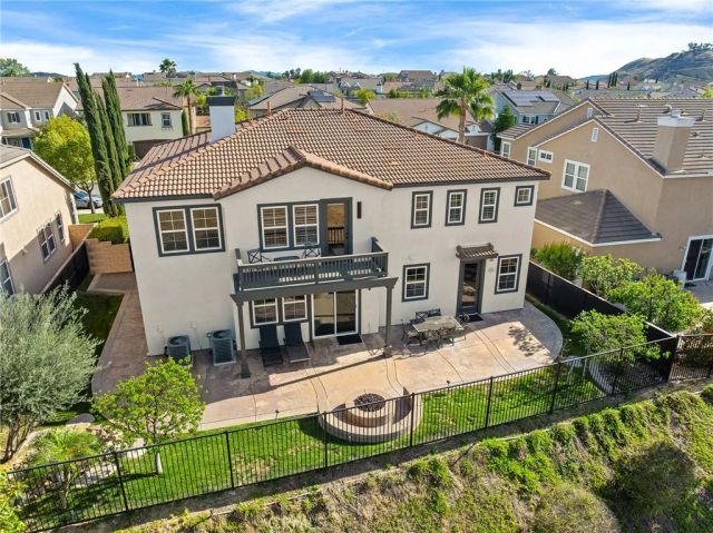 30214 Trois Valley, Murrieta, CA 92563